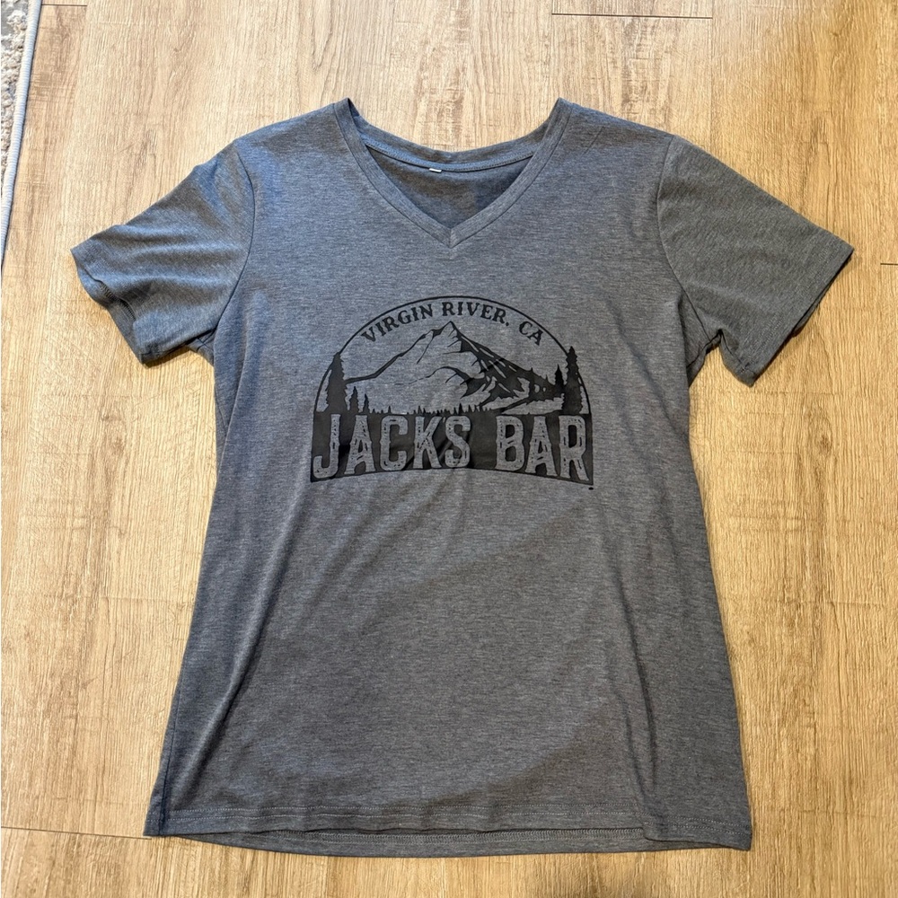 Gray Virgin River Graphic V-neck T-Shirt